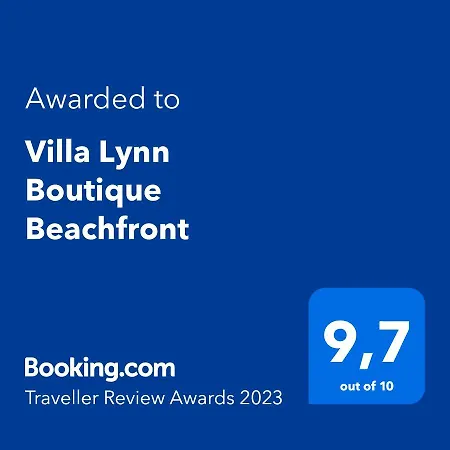 Lynn Boutique Beachfront Holiday home